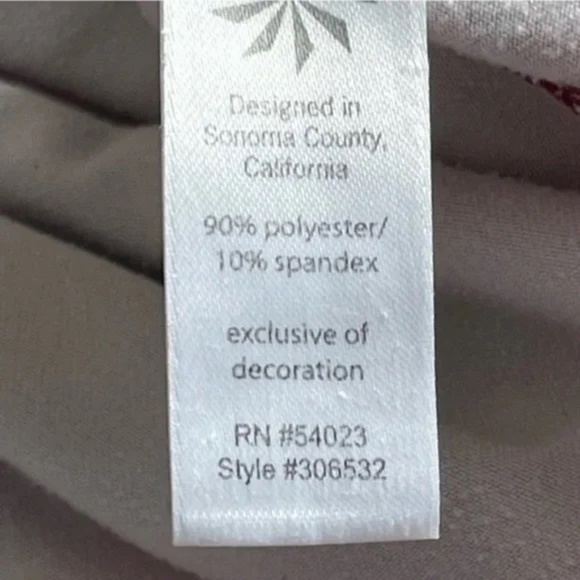 Athleta | Burgundy Floral Long Sleeve Crew Neck Athletic Top, Small - Picture 5 of 5